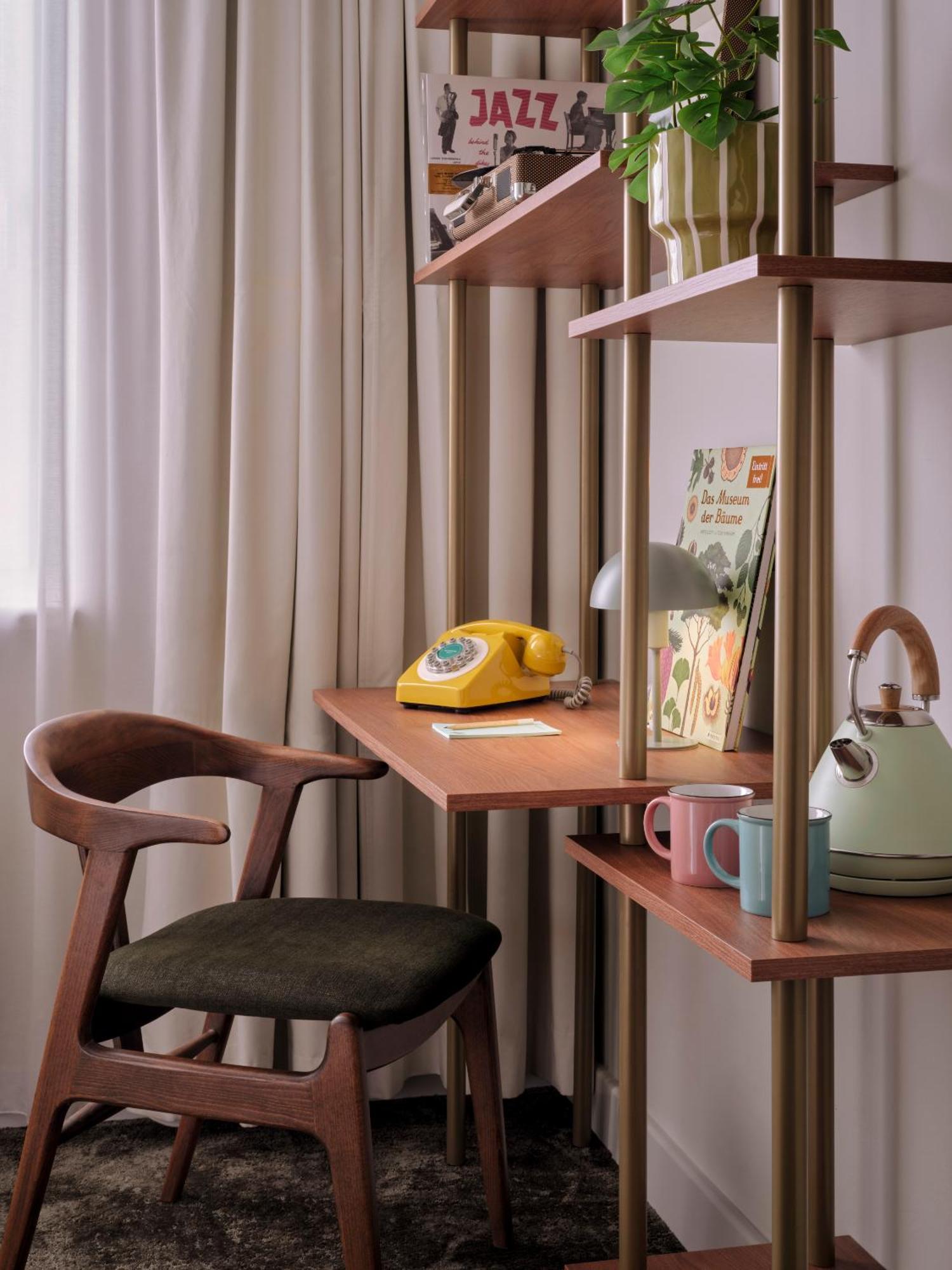 Pentahotel Hotel 4*